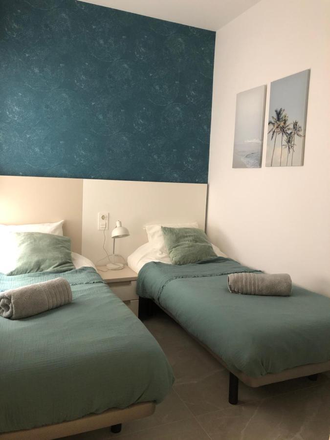 Modern Apartment In Torrevjea 200M From The Loccos Beach تورّيفيِخا المظهر الخارجي الصورة